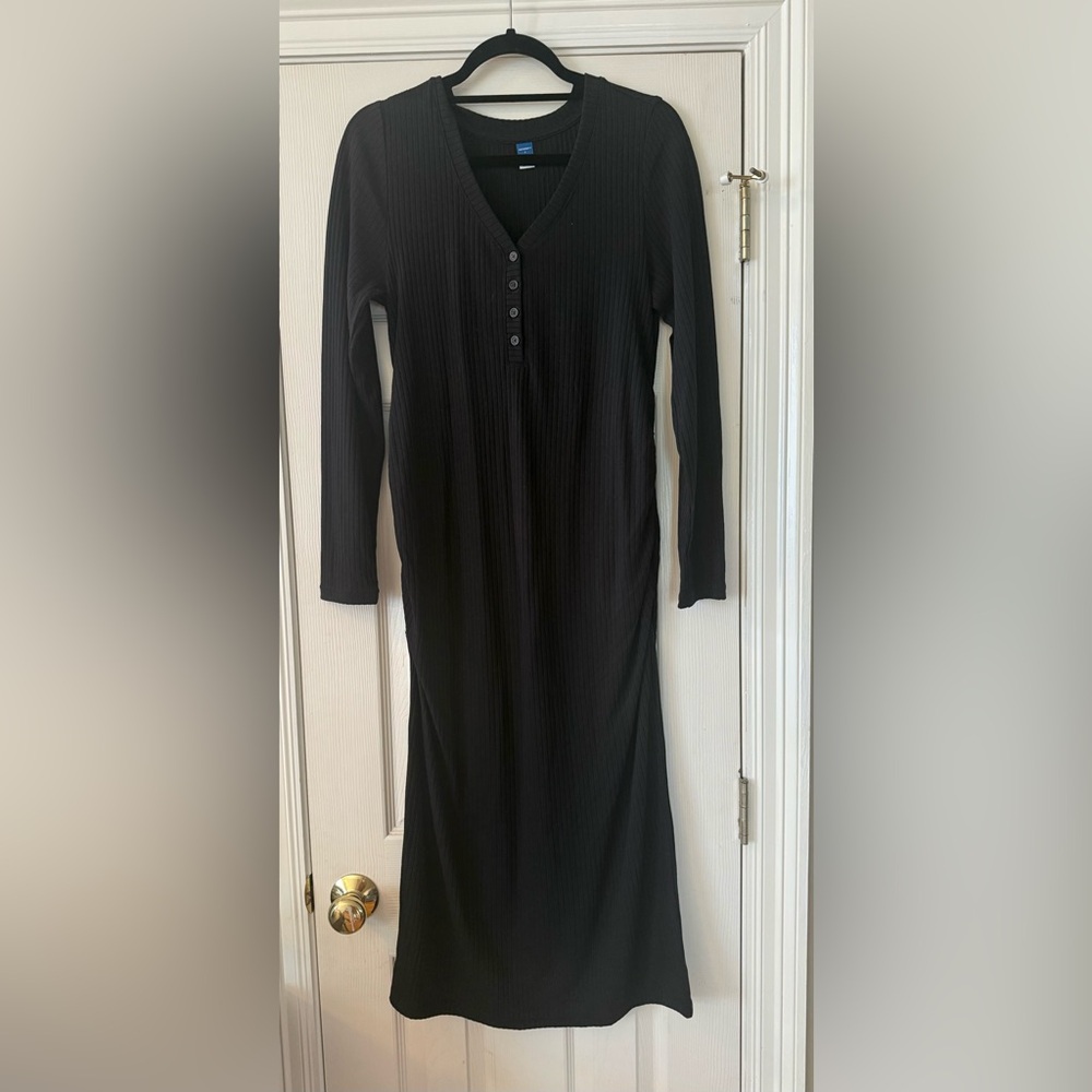 Old Navy Maternity Long-Sleeve Ribbed Henley Midi Sweater Dress size Large